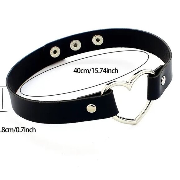 Choker Collar Black Heart Leather Necklace Adjustable Goth Punk Fetish Rave NEW - Picture 2 of 2